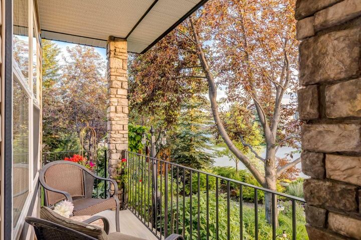 Property Photo: 10450 Rockyledge Street NW AB T3G 5N1