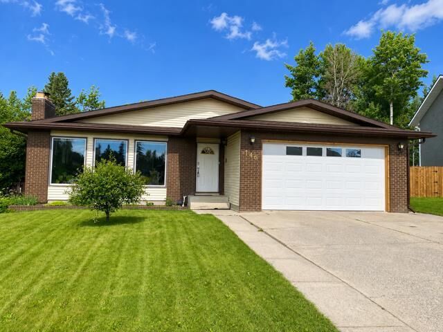 146 Fuller Place — photo 1