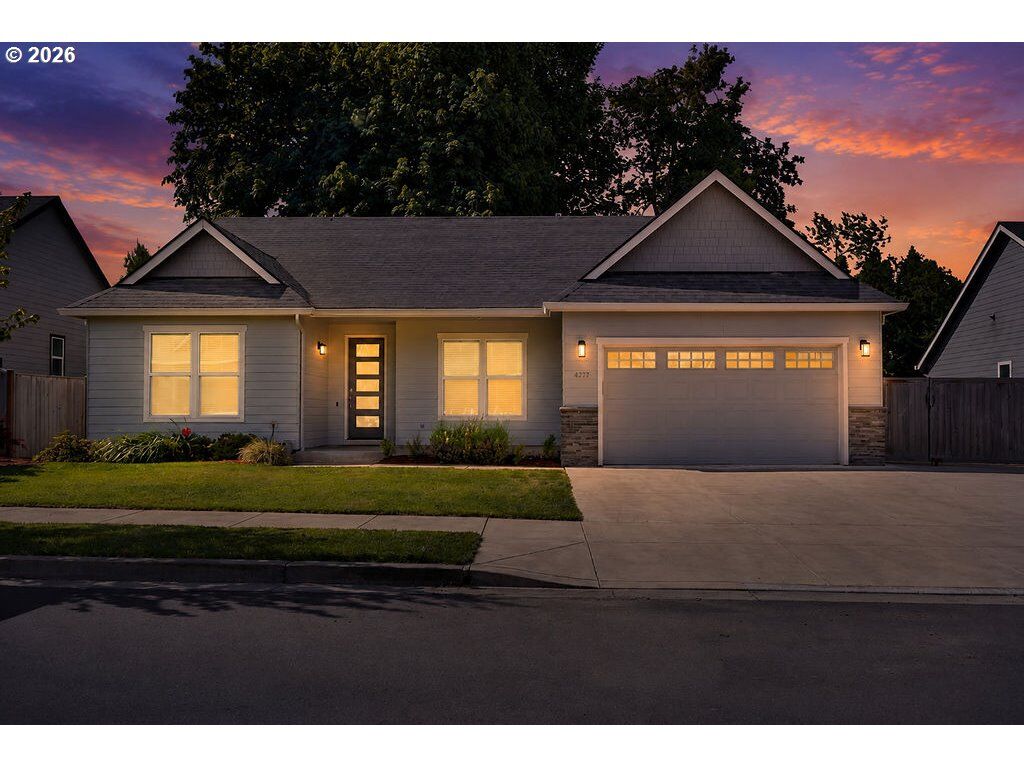 Property Photo: 4277 Horace St OR 97478