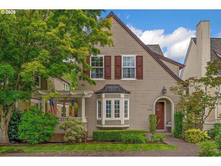 Property Photo:  2314 NW Edgewood Pl 38  OR 97229 