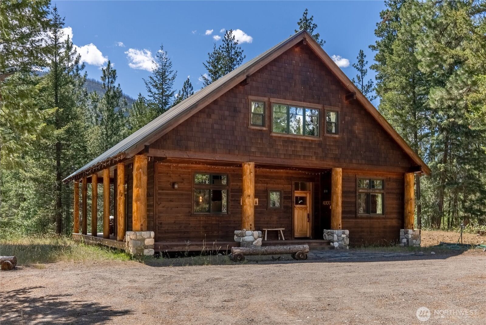 Property Photo:  32  Foster Loop Road  WA 98862 
