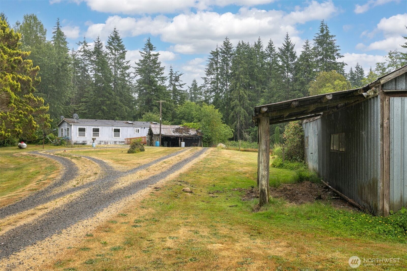 Property Photo: 3908 Holtzheimer Trail WA 98230