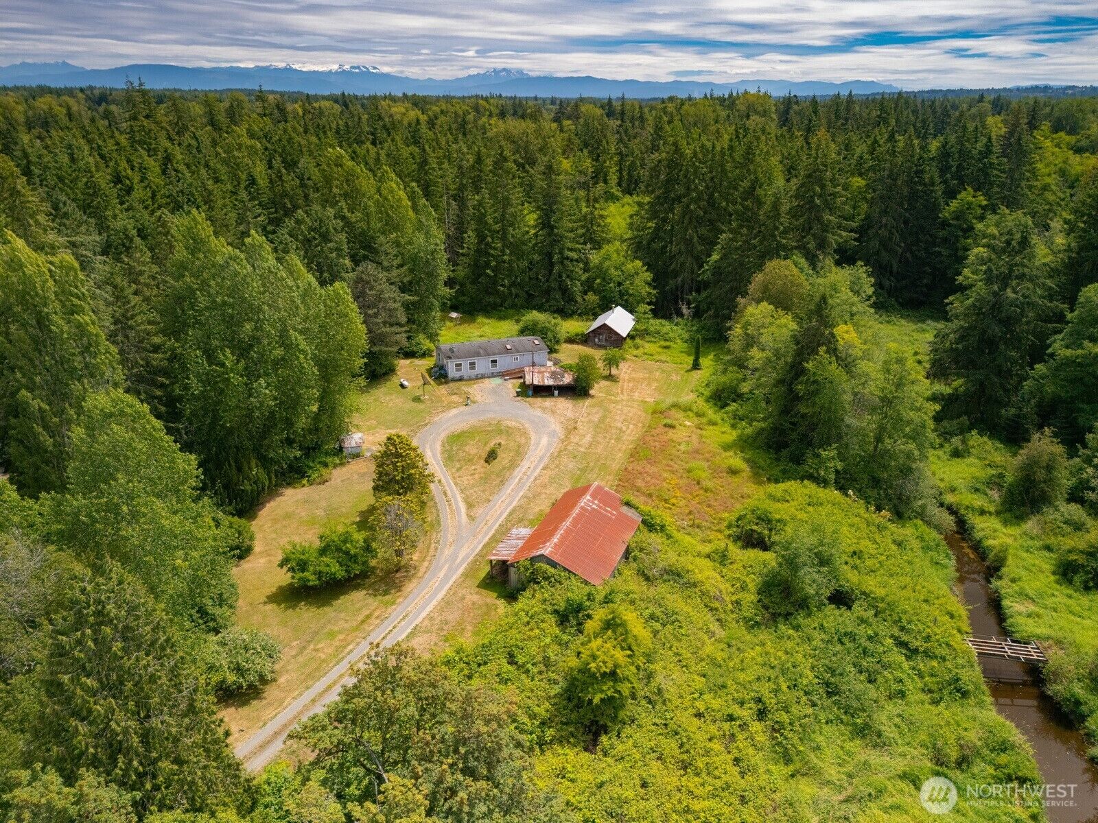 Property Photo:  3908  Holtzheimer Trail  WA 98230 