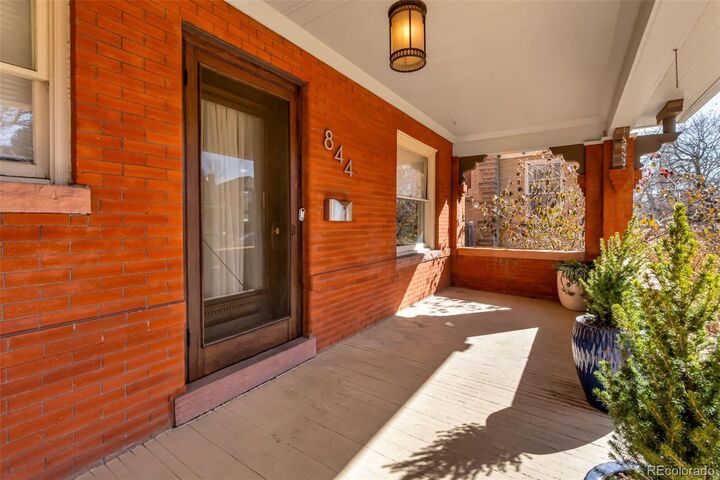 Property Photo: 844 N Marion Street CO 80218
