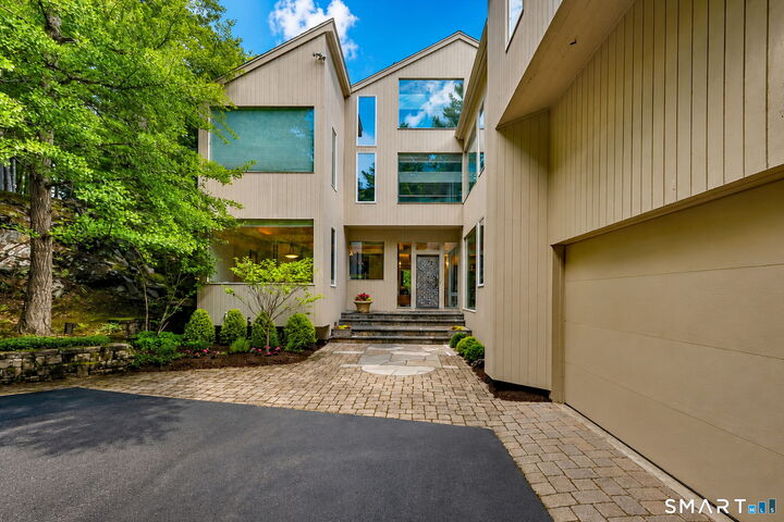 Property Photo:  25 Milan Road  CT 06525 