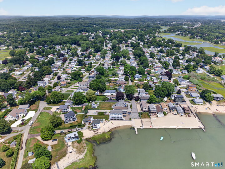 Property Photo:  81 Hartford Avenue  CT 06475 