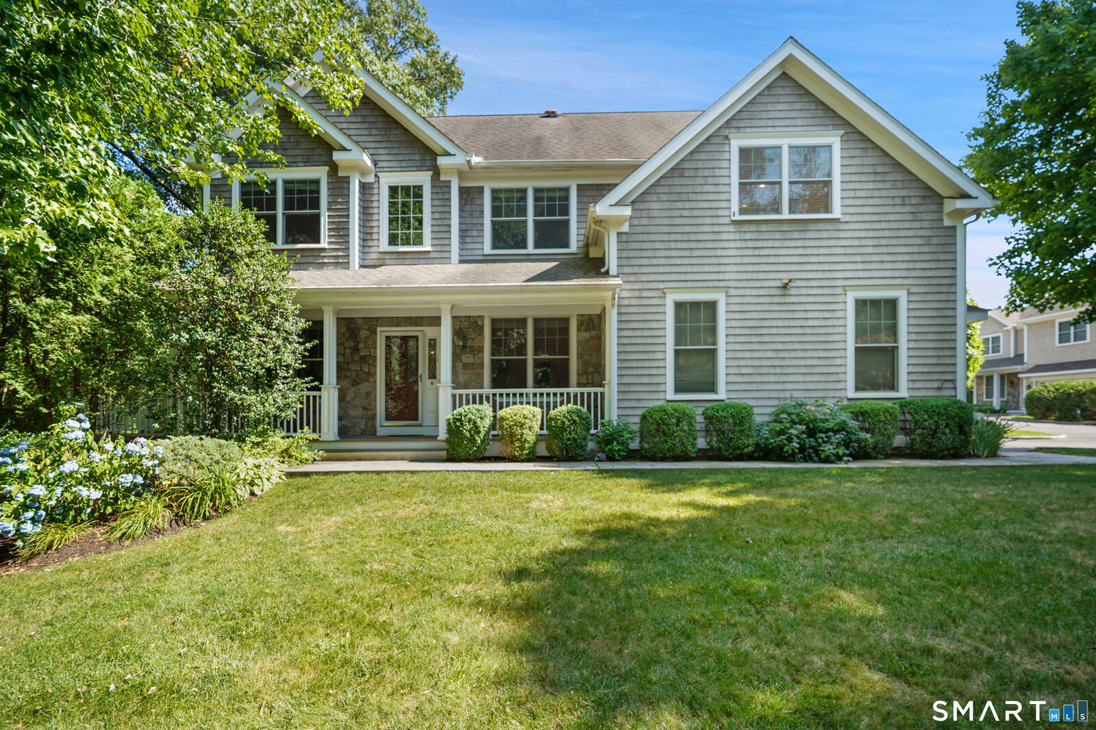 Property Photo: 2 Blue Mountain Court 2 CT 06851