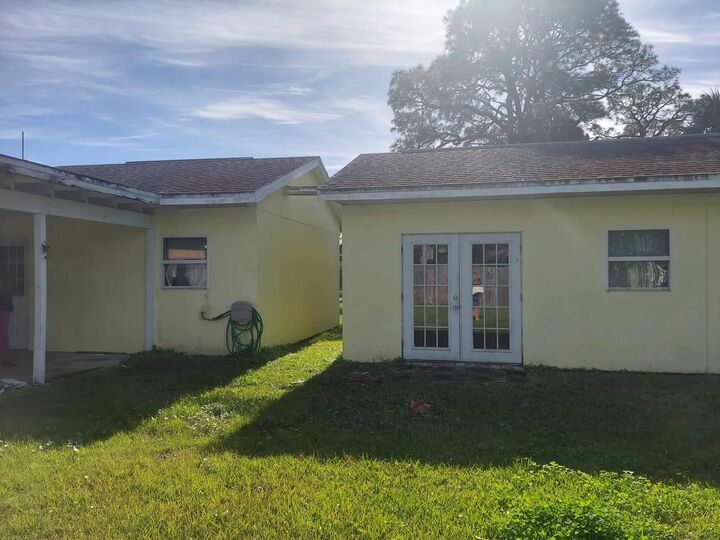 Property Photo: 1070 Lee Avenue FL 32955