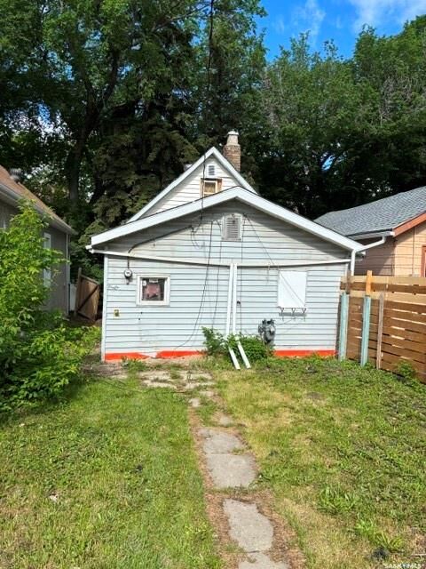 Property Photo: 1857 Ottawa Street SK S4P 1P5