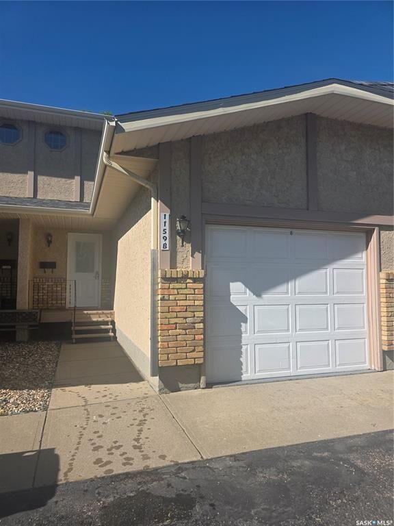 Property Photo:  1159 Taisey Crescent B  SK S4A 2S8 