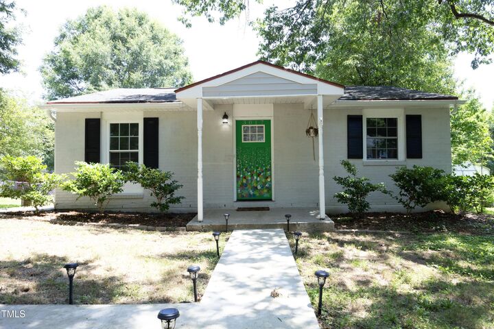 Property Photo:  3017 Wedgedale Avenue  NC 27703 
