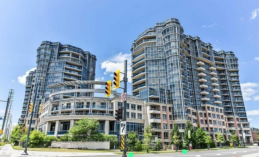 Property Photo: 33 Cox Boulevard 233 ON L3R 8A6