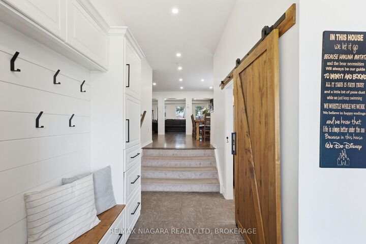 Property Photo: 8571 Dogwood Crescent ON L2H 0K7
