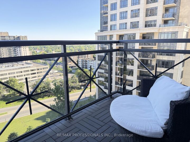 Property Photo:  2 Eva Road 1229  ON M9C 0A9 