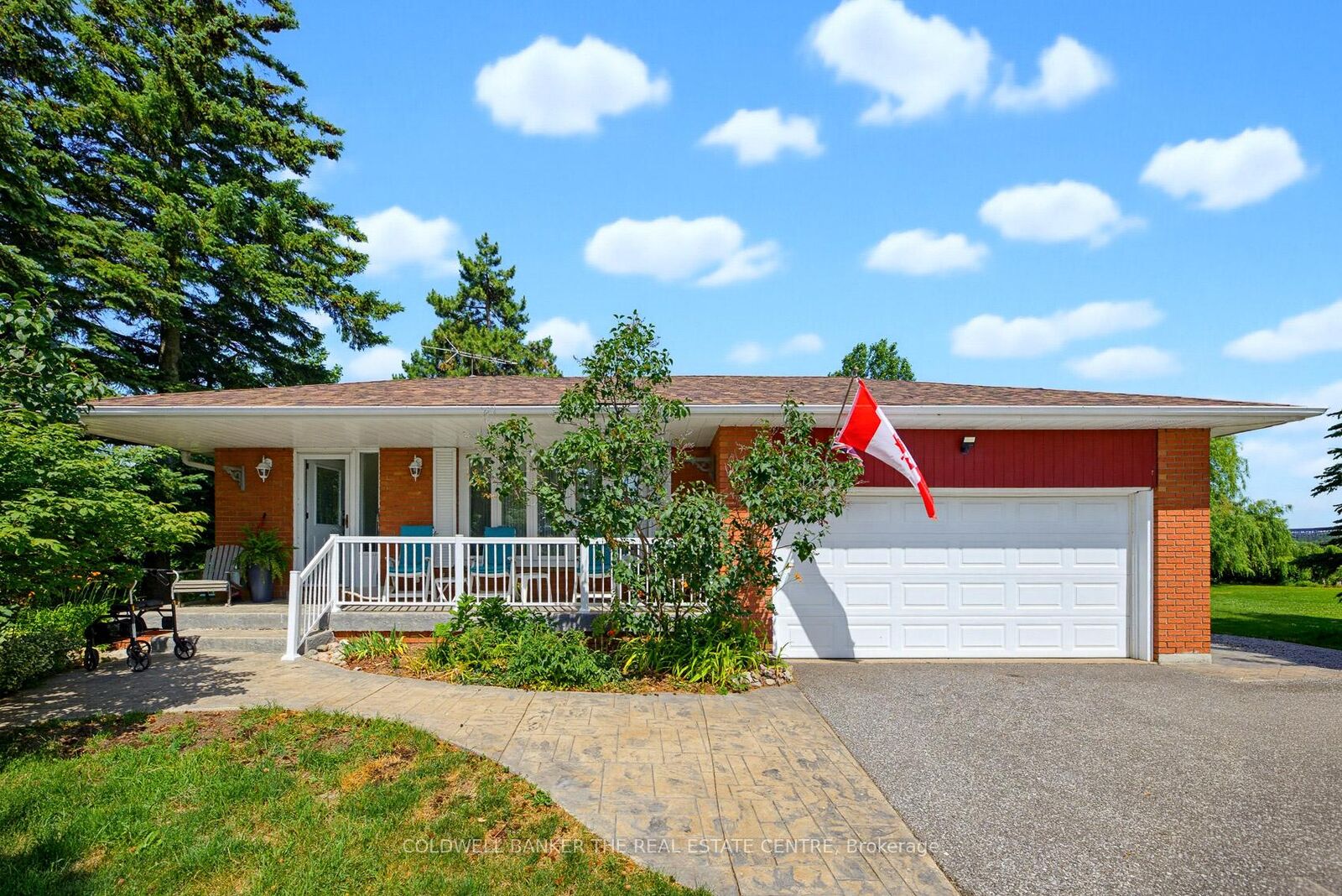 Property Photo: 5232 Mayfield Road ON L7C 0Z5