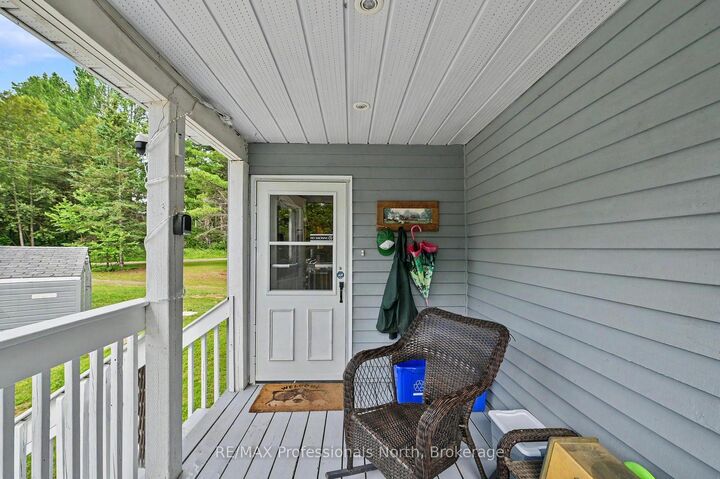 Property Photo: 1034 Ablett Court ON K0M 1S0
