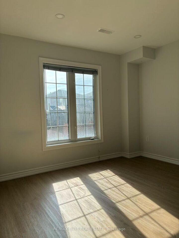 Property Photo: 59 Adams Street Bsmt ON L3Z 3E2