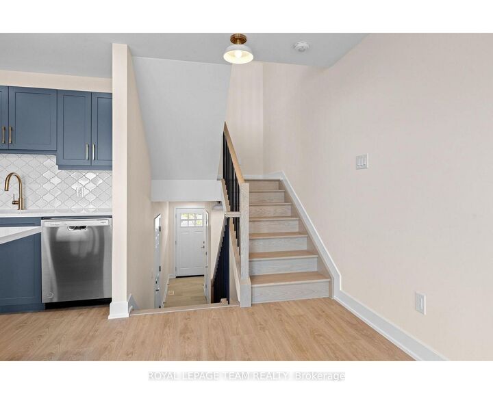 Property Photo:  22 Margaret Graham Terrace  ON K7A 0B8 