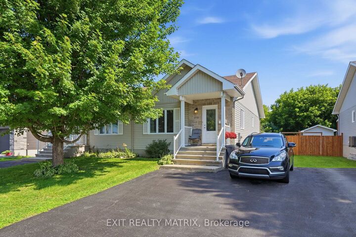 Property Photo:  313 Nelson Street  ON K6A 1M1 