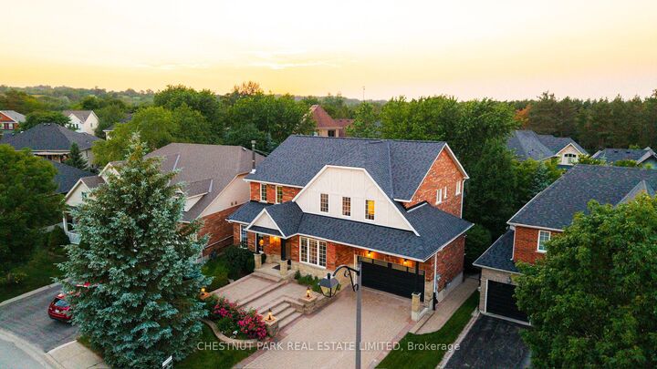 Property Photo: 8 Cyril Richardson Court ON L9P 2A8