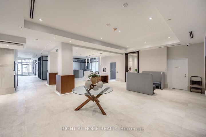 Property Photo:  385 Winston Road 701  ON L3M 0J3 