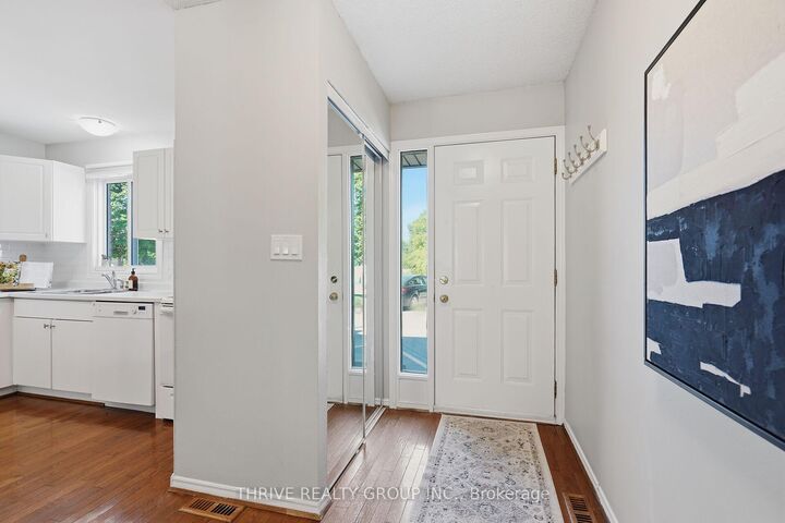 Property Photo:  215 Commissioners Road 10  ON N6J 1X9 