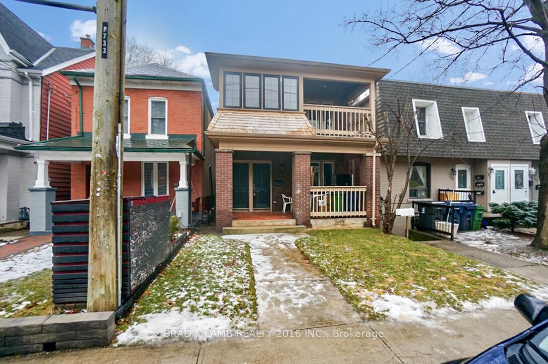 Property Photo:  731 Indian Road 3  ON M6P 2C9 