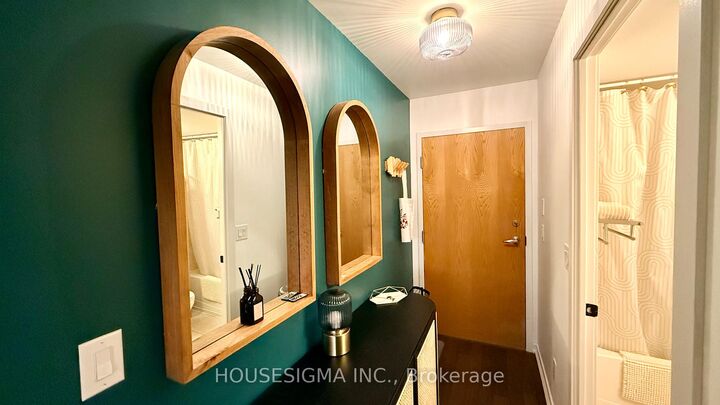 Property Photo:  38 Joe Shuster Way 508  ON M6K 0A5 