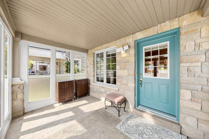 Property Photo: 41 Prince Charles Way ON L6C 0B4