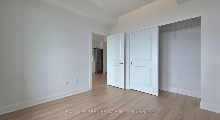 Property Photo:  3240 William Coltson Avenue 1204  ON L6H 8C8 