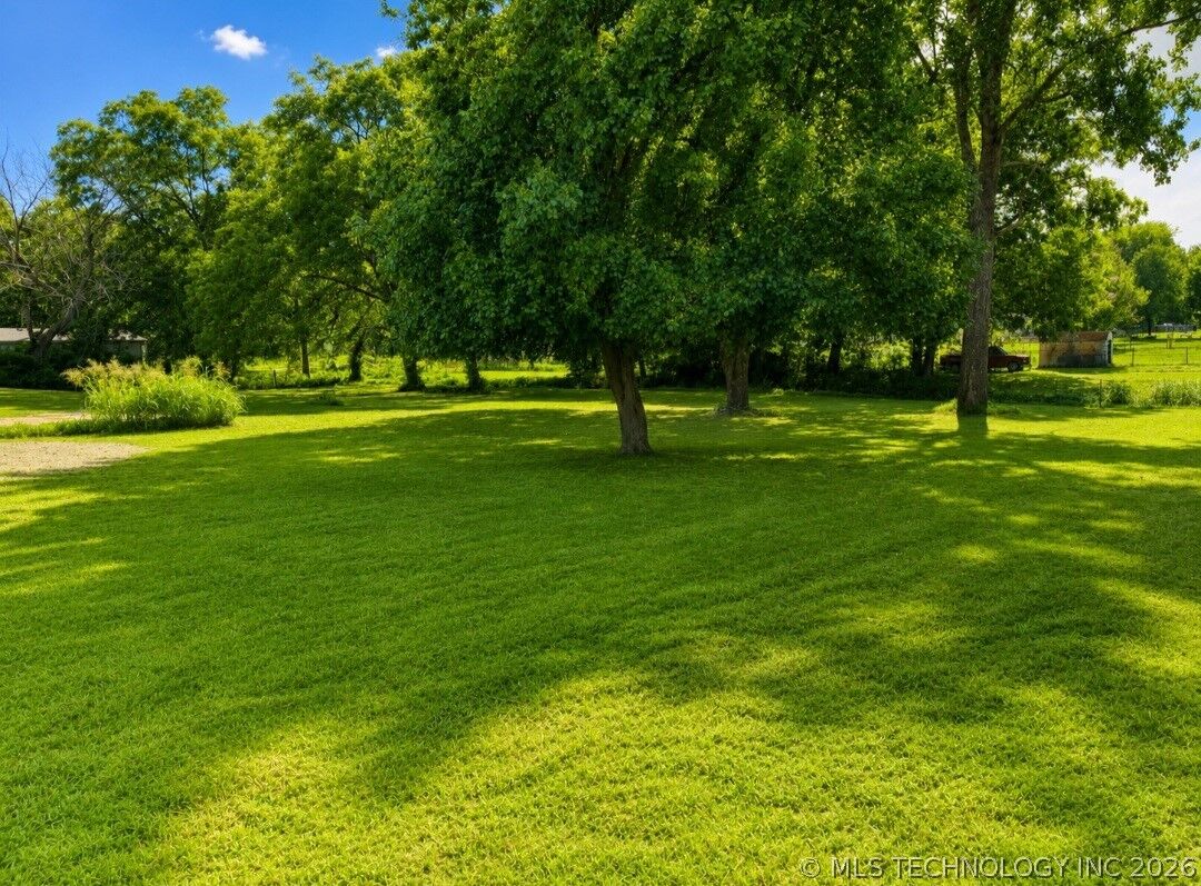 Property Photo:  514 W Creek  OK 74426 