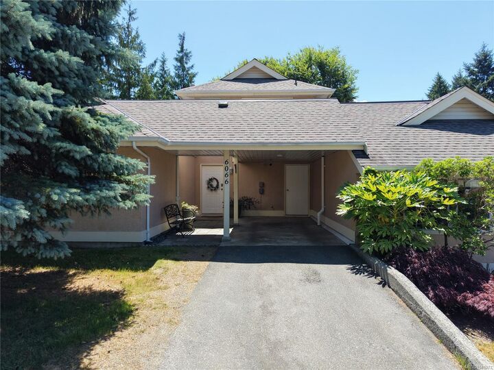 6066 Lionel Cres — photo 1