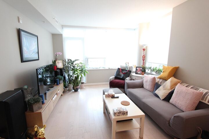 Property Photo: 505 W 30th Avenue 202 BC V5Z 0G4