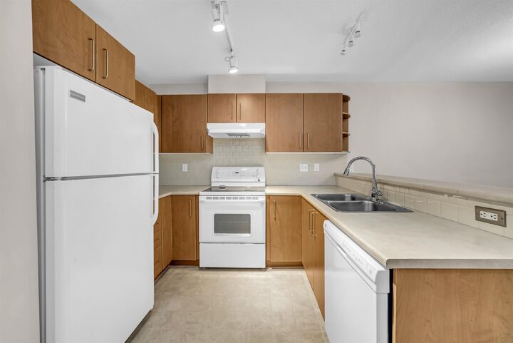 Property Photo: 7330 Salisbury Avenue 311 BC V5E 4N8