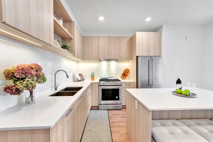 Property Photo:  741 Anskar Court 510  BC V3J 0N3 