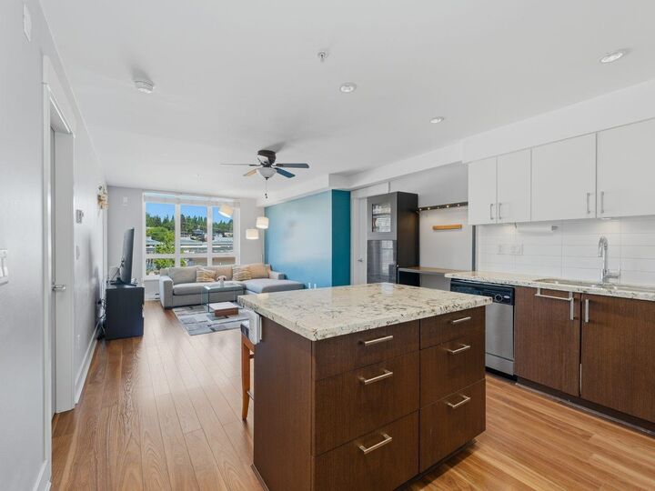 85 Eighth Avenue 308 — photo 1