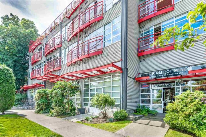 350 E 2nd Avenue 305 — photo 1