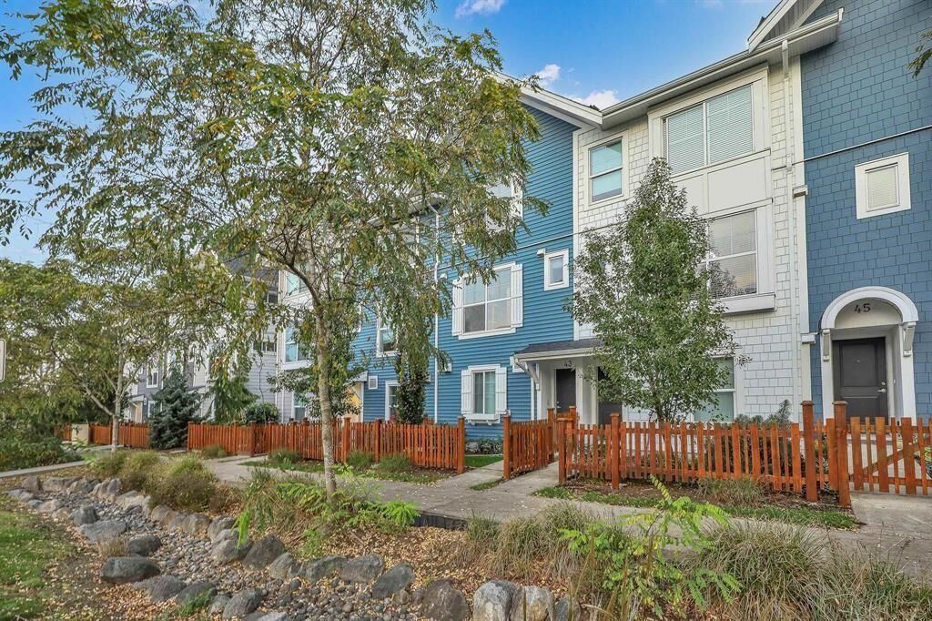 Property Photo: 20451 84 Avenue 43 BC V2Y 0X5