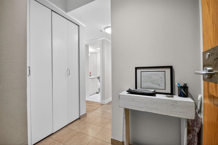 Property Photo: 1200 Alberni Street 2205 BC V6E 1A6