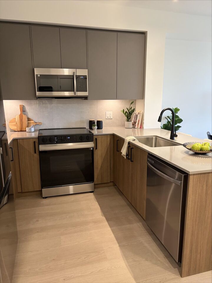 Property Photo:  10065 133 Street 517  BC V0V 0V0 