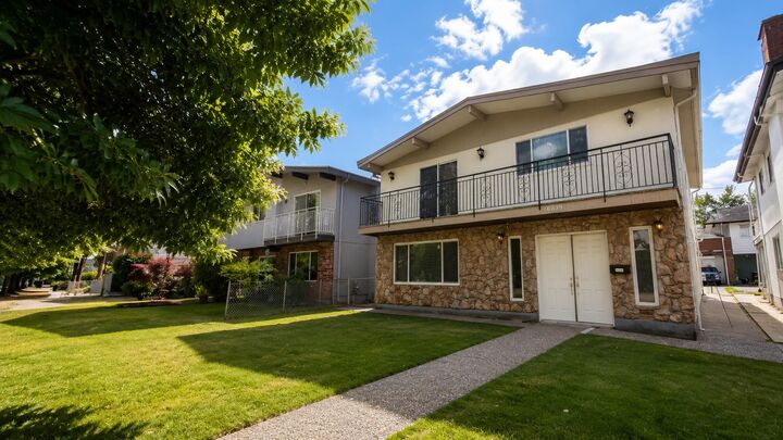 Property Photo:  6833 Quebec Street  BC V5X 3G3 