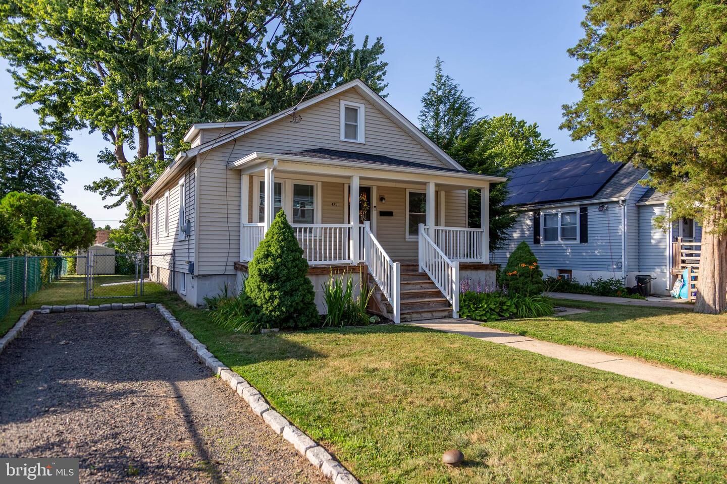 Property Photo:  431 W Lincoln Avenue  NJ 08049 