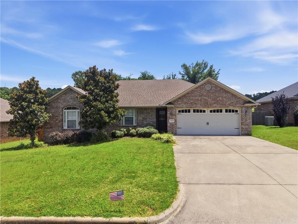 Property Photo:  3958 Hemlock  AR 72802 