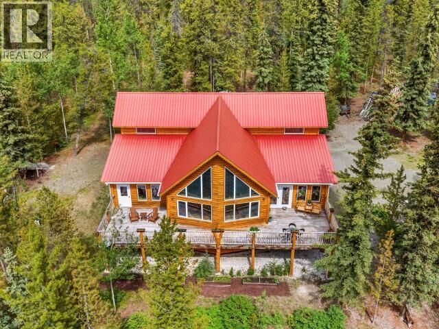 Property Photo: 113 Boreal Road YT Y0B 1Y2