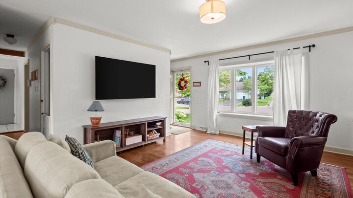 Property Photo: 747 Maxola Avenue OH 43055