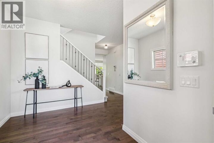 Property Photo:  81 Riviera Crescent  AB T4C 0T6 