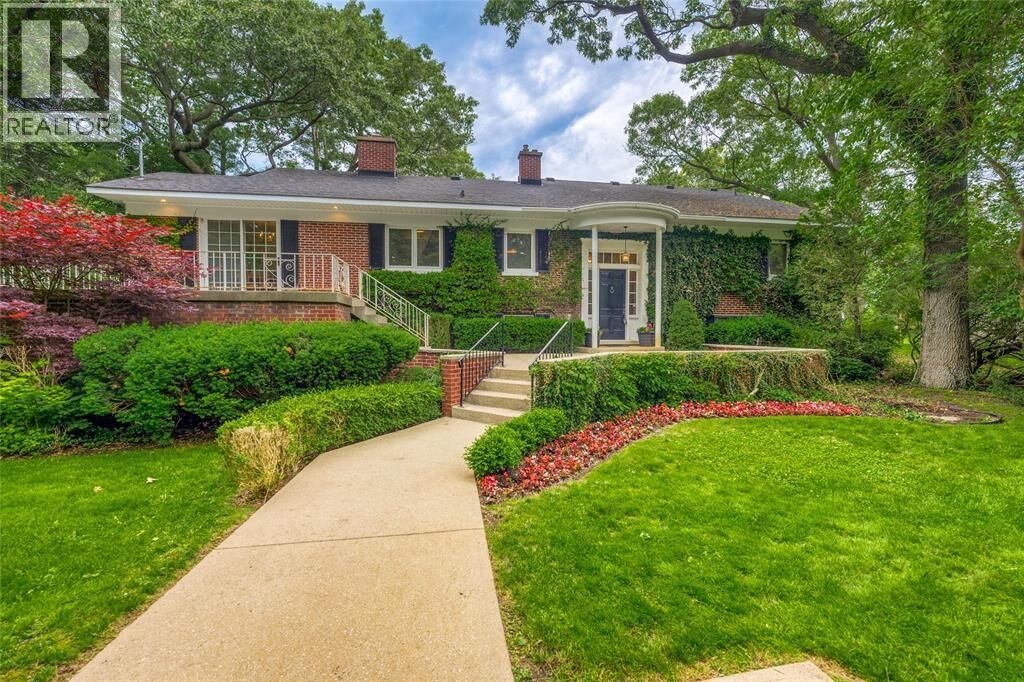 Property Photo: 1690 Lakeshore Road ON N7T 7H6