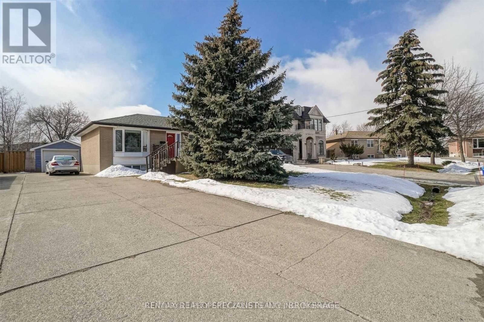 Property Photo:  556 Sherin Drive  ON L6L 4J8 