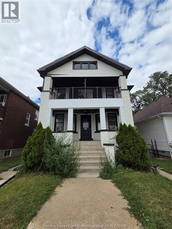 Property Photo: 1178 Giles Boulevard East 3 ON N9A 4G4