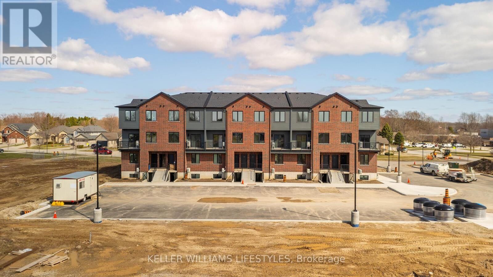 Property Photo:  470 Darcy Drive 84  ON N7G 4H4 